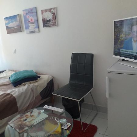 A.B.C Simple Rooms Garges-lès-Gonesse 외부 사진